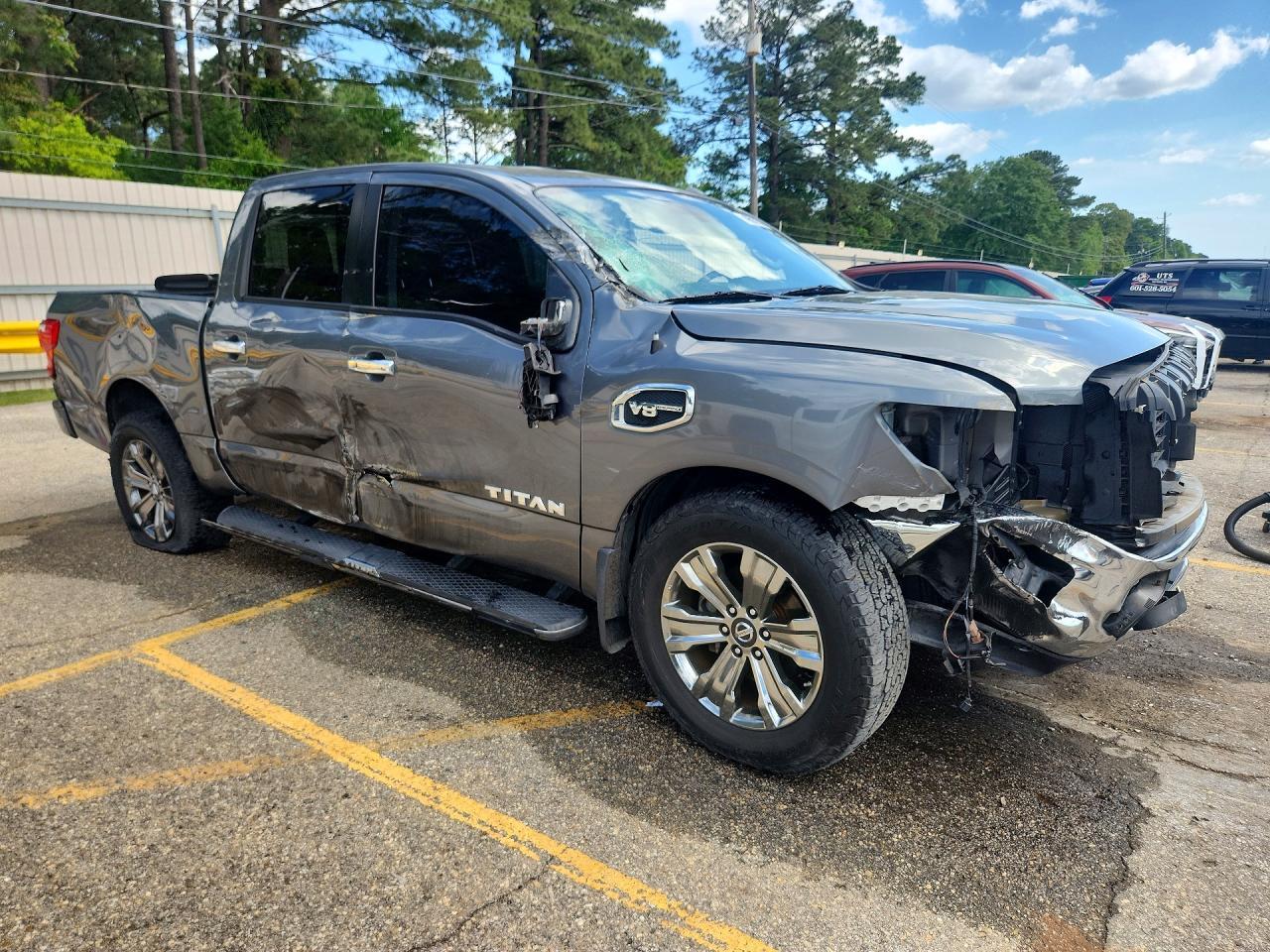 2017 Nissan Titan S - Image 4