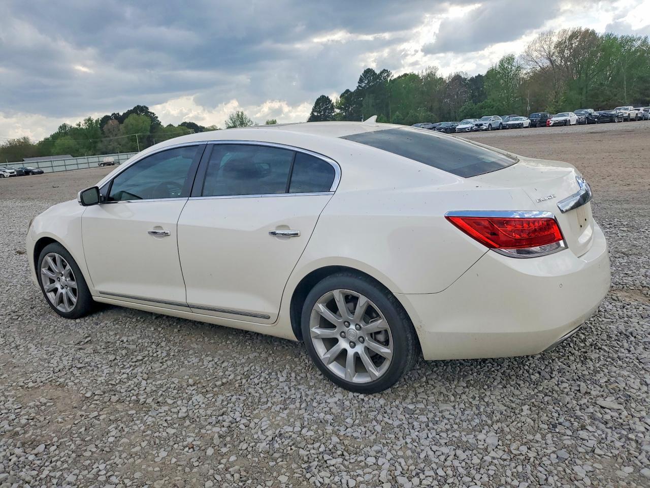 2013 Buick Lacrosse Touring - Image 2