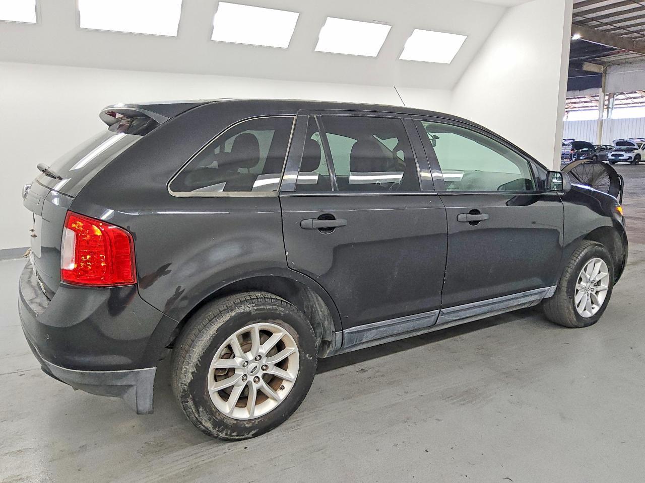 2014 Ford Edge Se - Фото 3