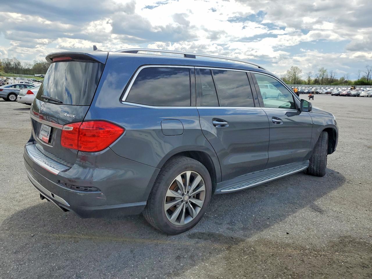 2015 Mercedes-Benz Gl 450 4Matic - Фото 3
