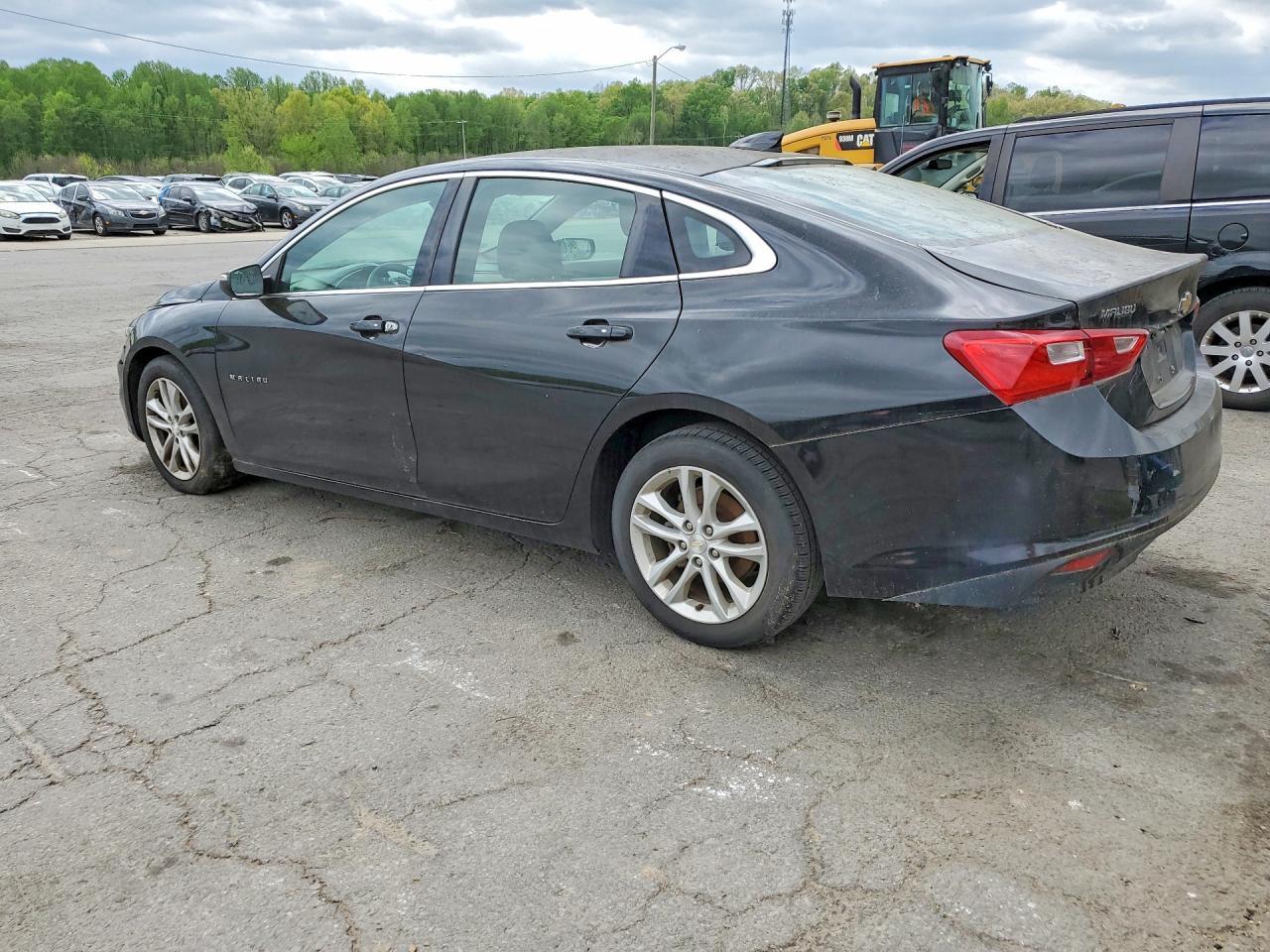 2017 Chevrolet Malibu Lt - Фото 2