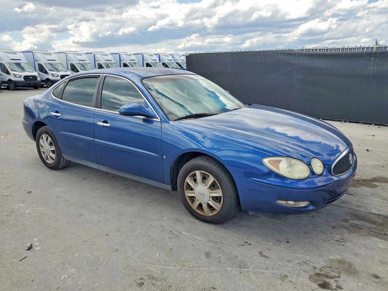 2006 Buick Lacrosse Cx - Image 4