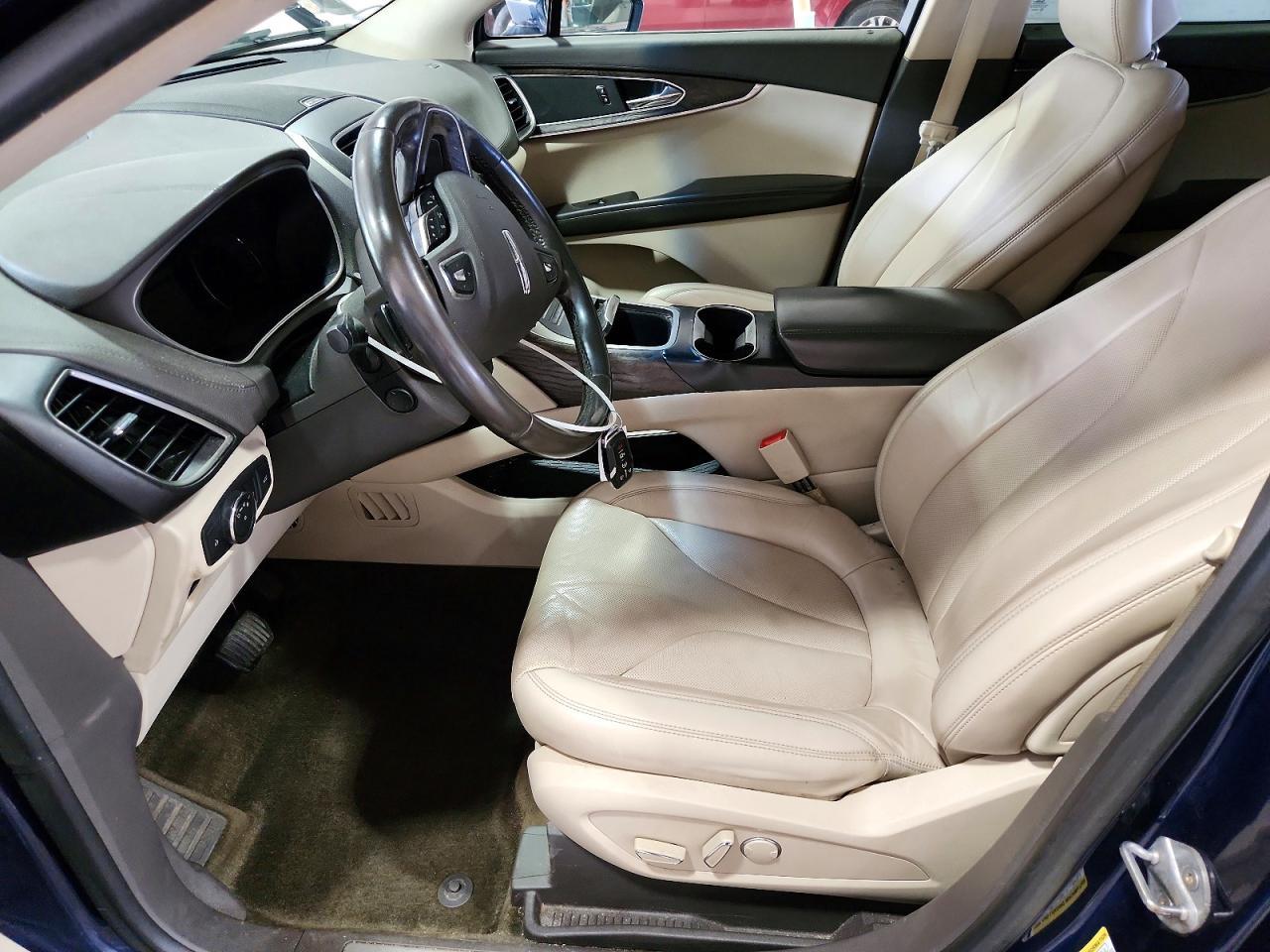 2017 Lincoln Mkx Reserve - Image 7