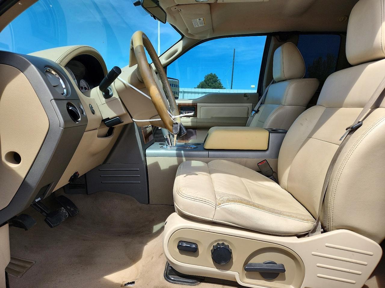 2004 Ford F150 - Фото 7