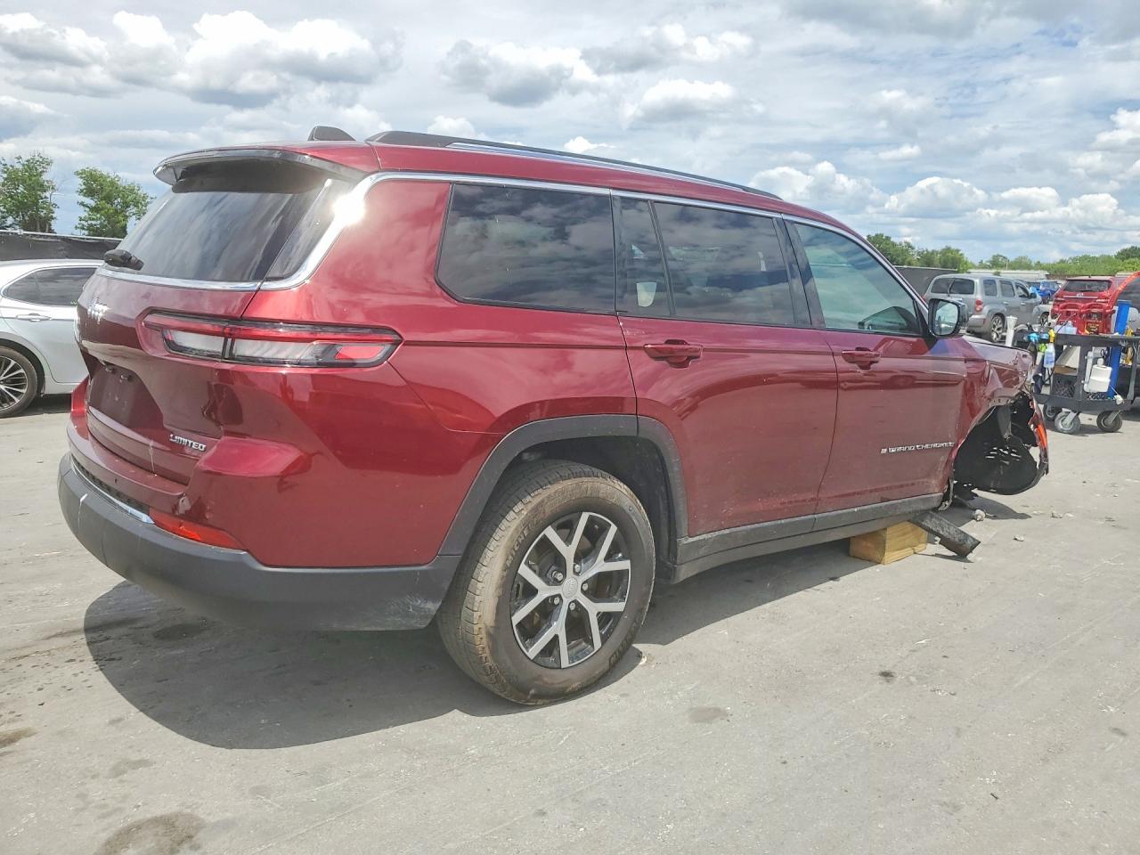 2023 Jeep Grand Cherokee L Limited - Фото 3