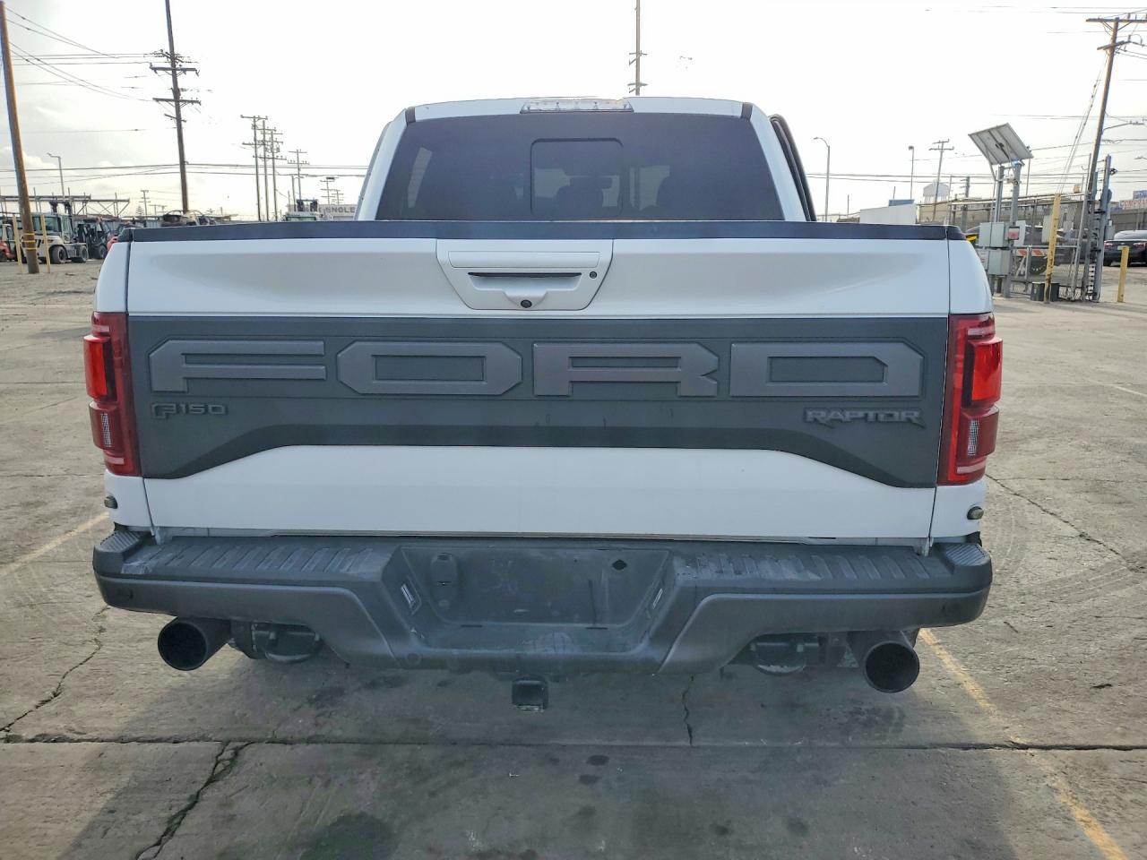 2019 Ford F150 Raptor - Image 6