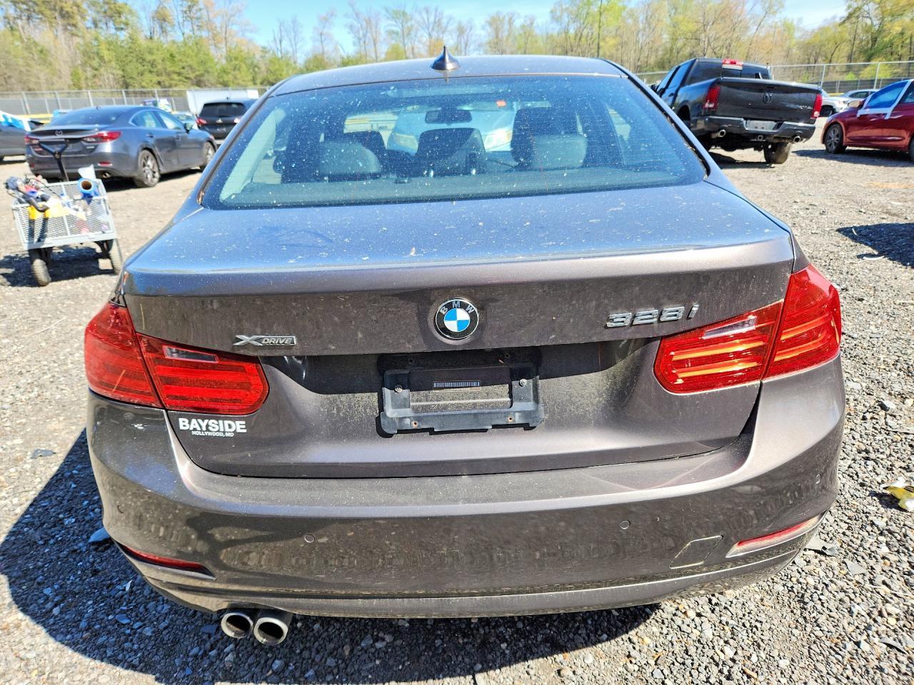 2015 BMW 328 Xi Sulev - Image 6