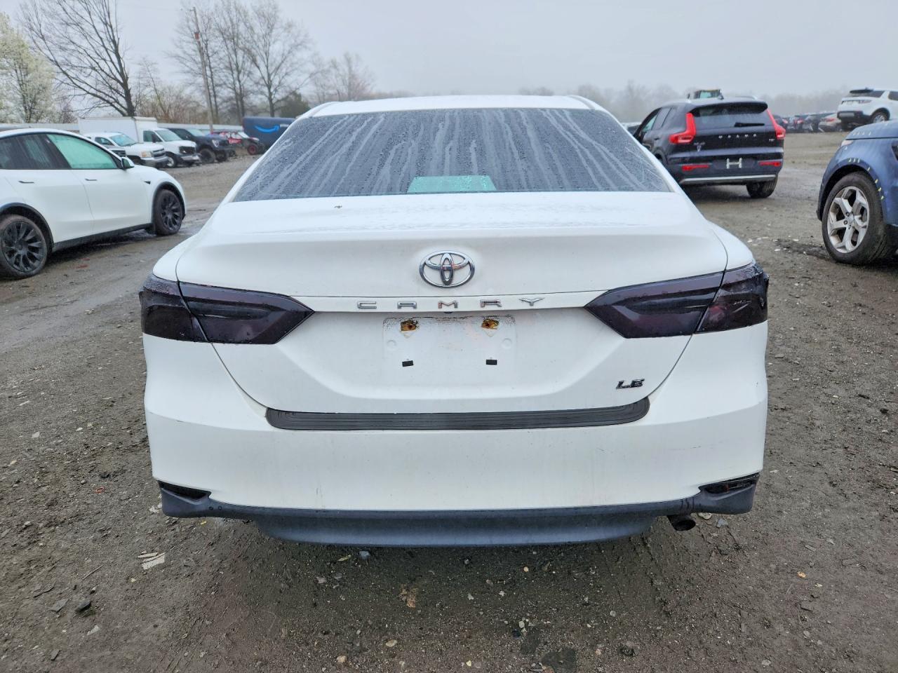 2018 Toyota Camry Le - Фото 6