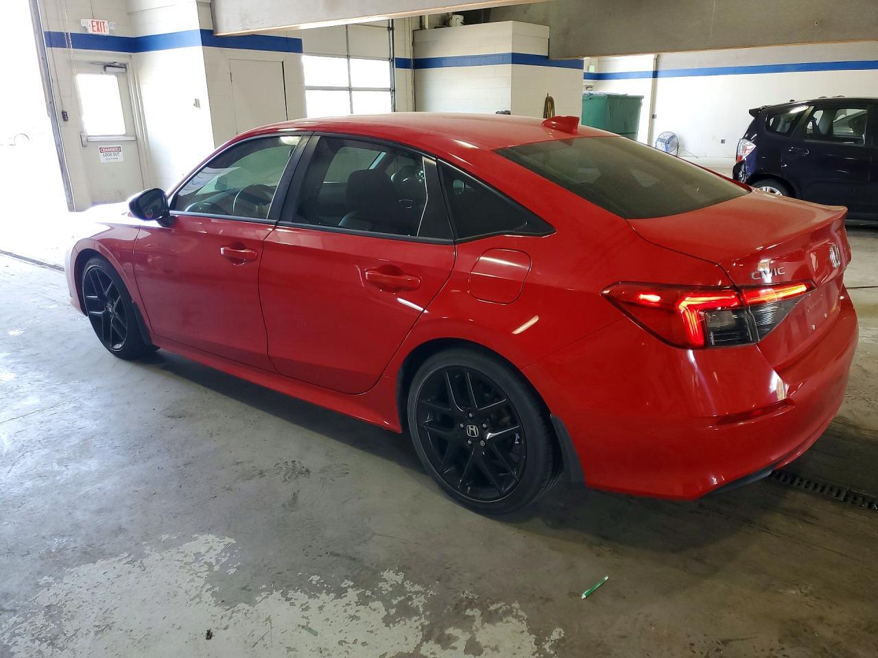 2022 Honda Civic Sport - Фото 2
