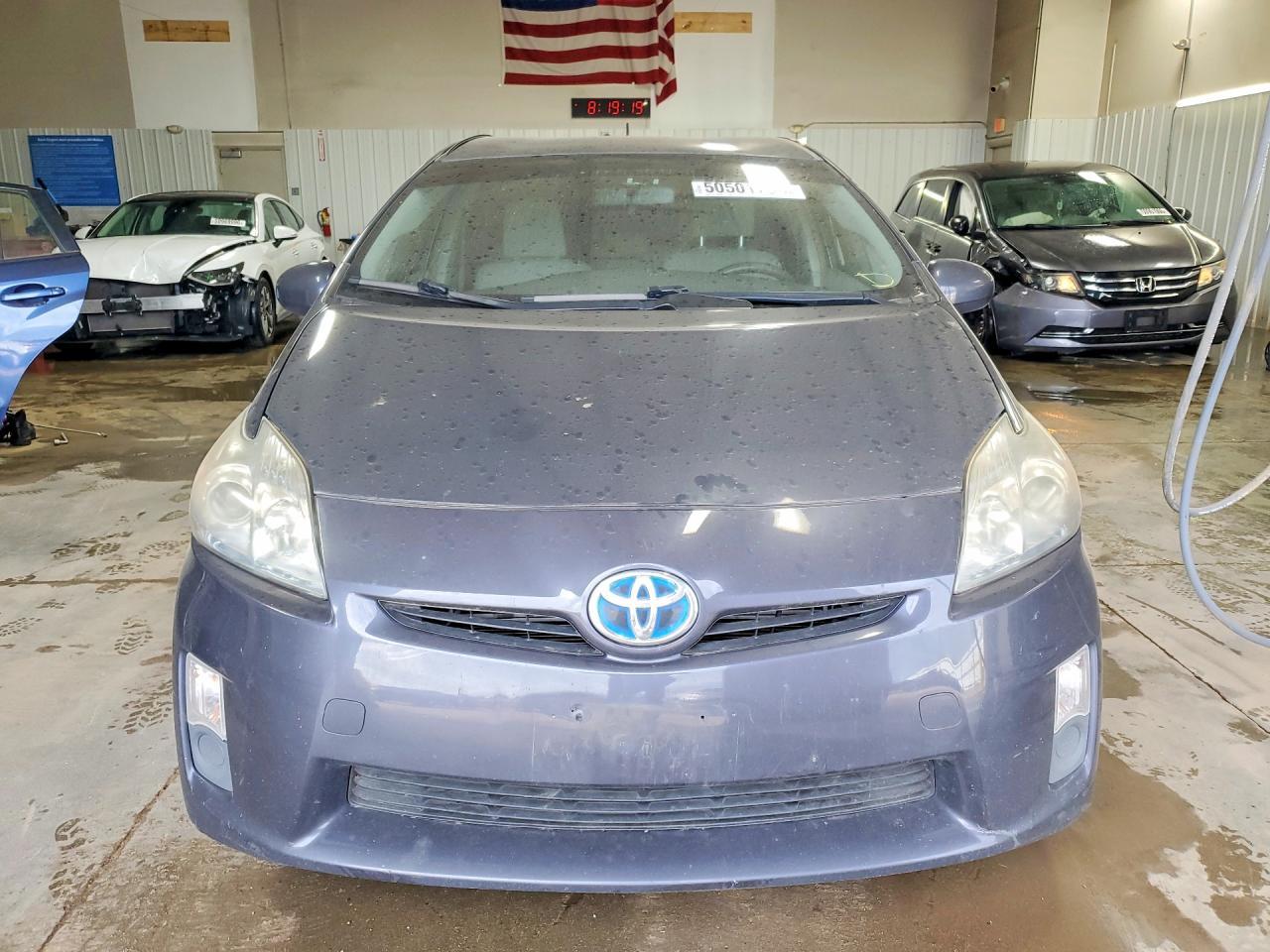 2010 Toyota Prius Iii - Фото 5