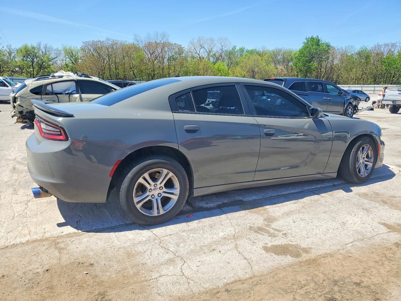 2018 Dodge Charger Sxt - Фото 3