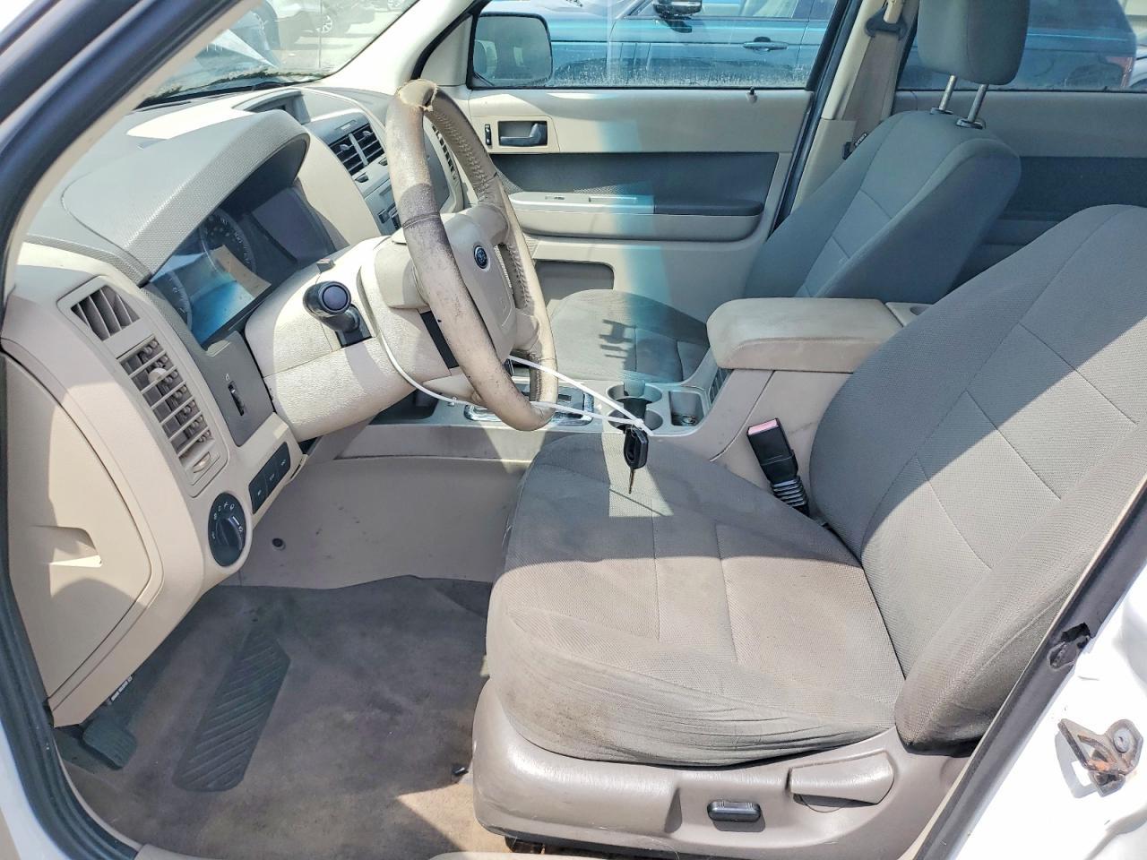 2010 Ford Escape Hybrid - Фото 7