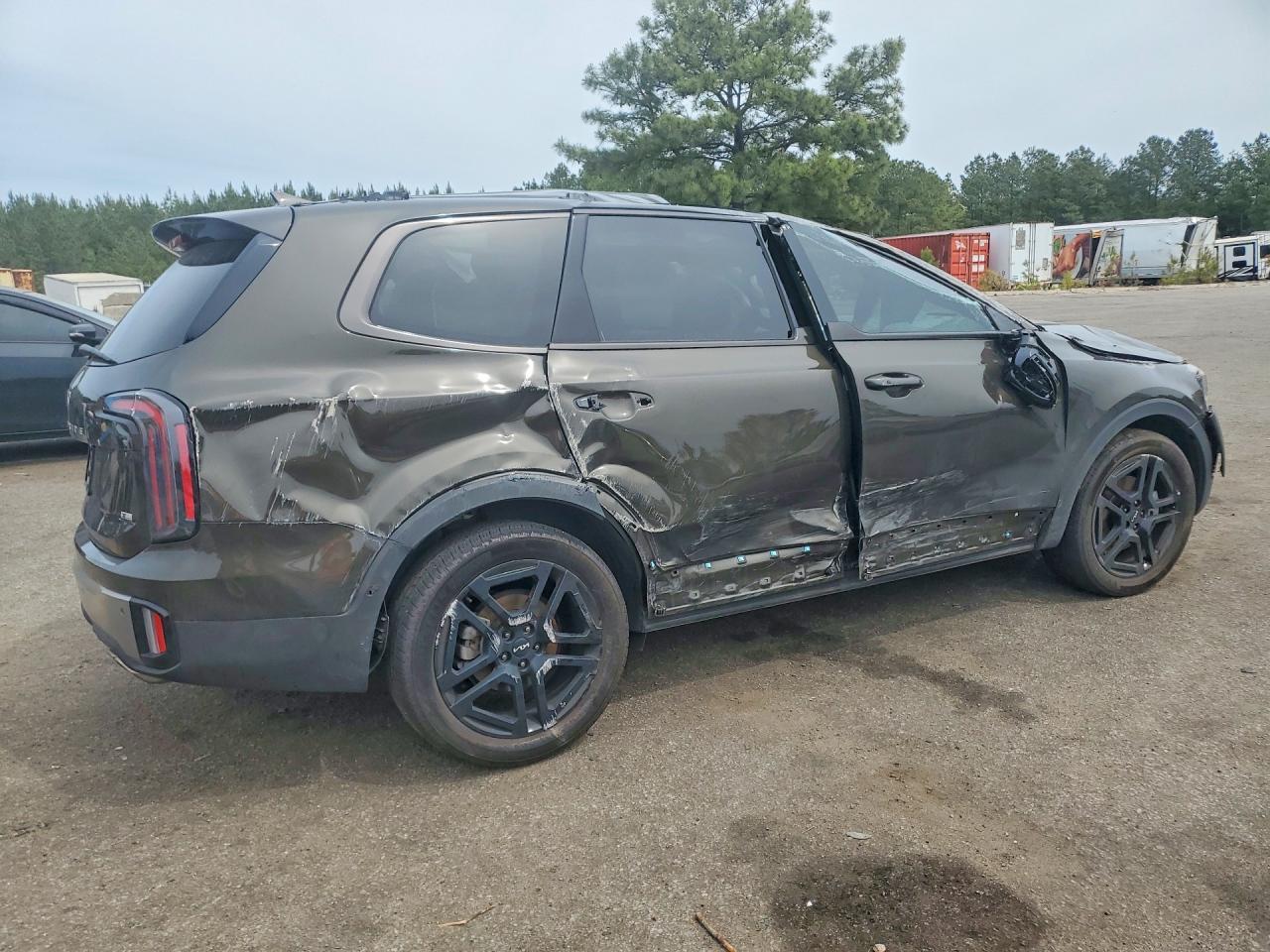 2023 Kia Telluride Ex X-Line - Фото 3