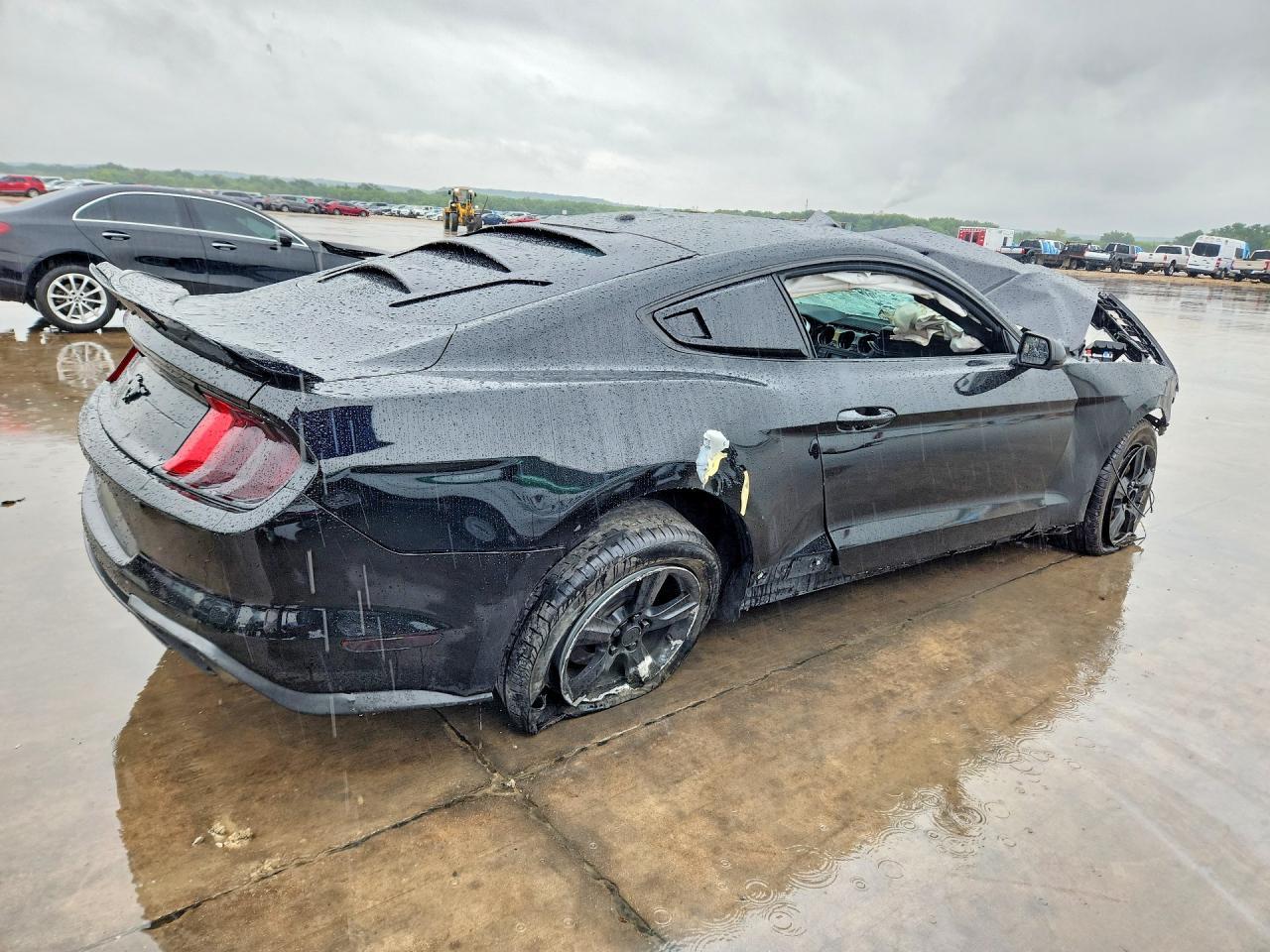 2019 Ford Mustang - Фото 3