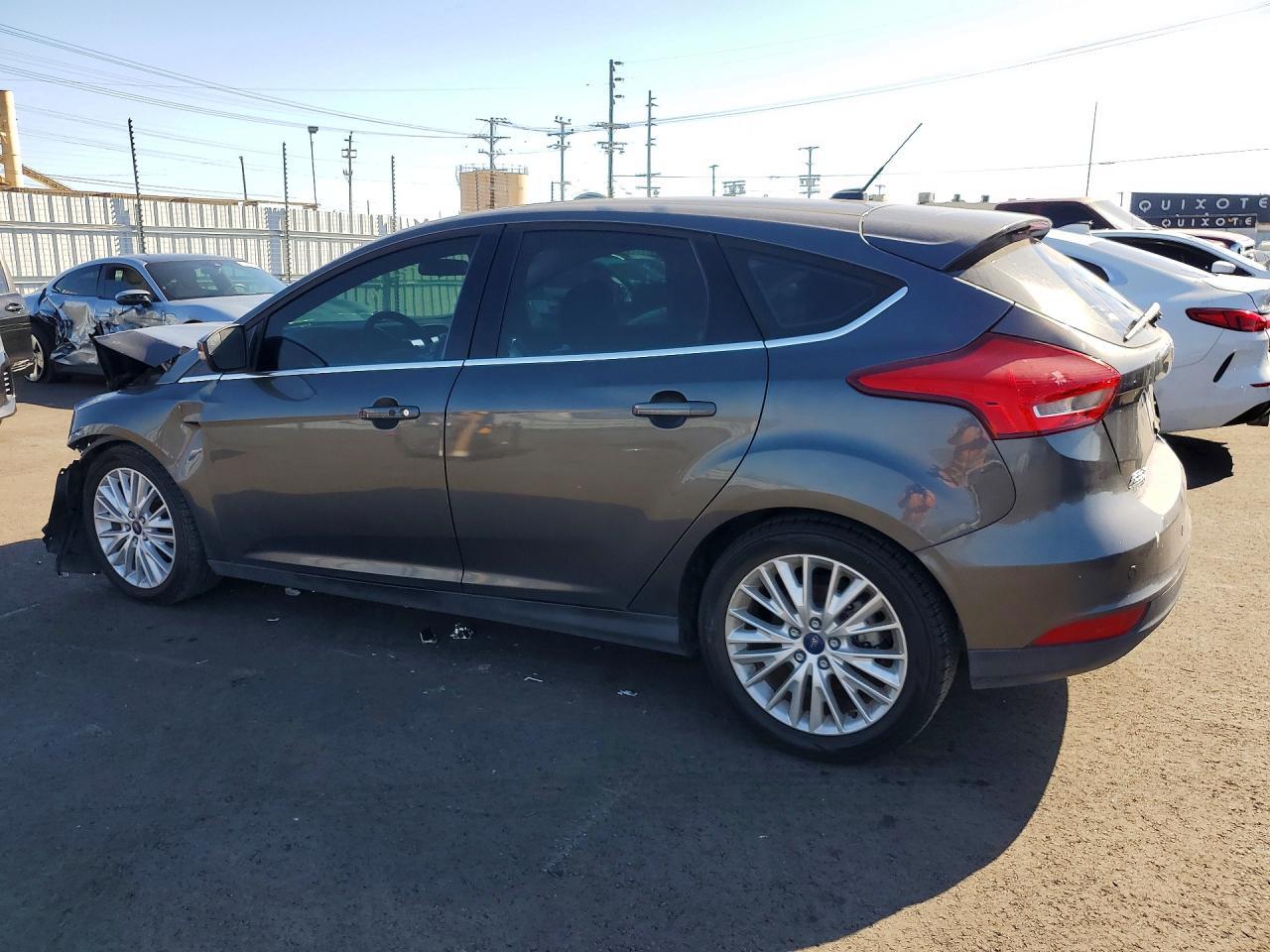 2018 Ford Focus Titanium - Фото 2