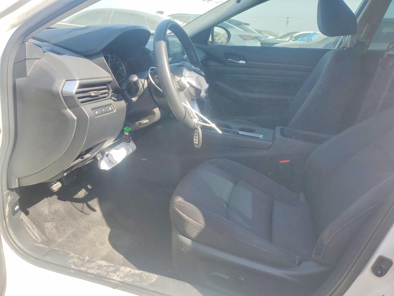 2019 Nissan Altima S - Image 7