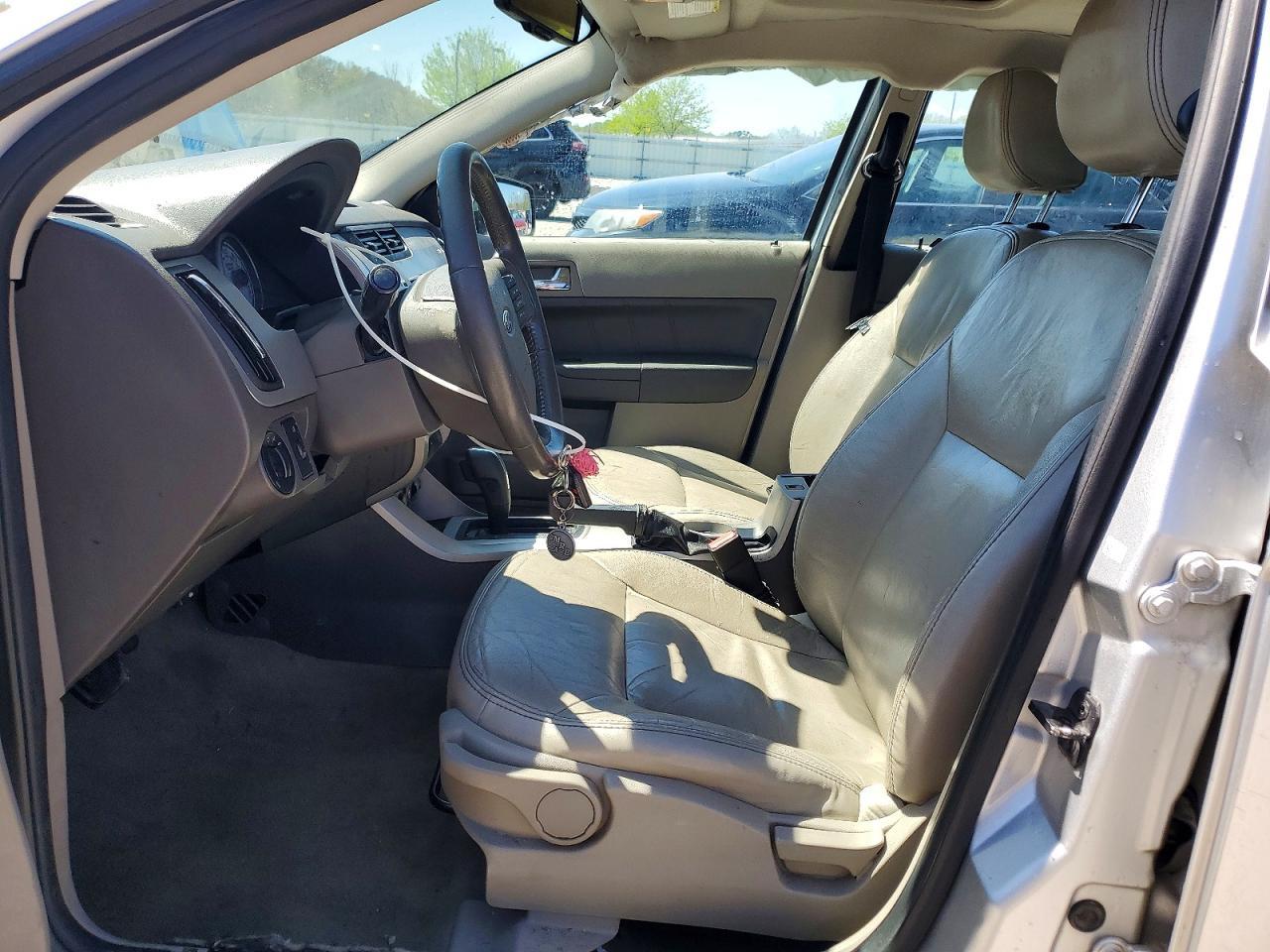 2010 Ford Focus Sel - Image 7