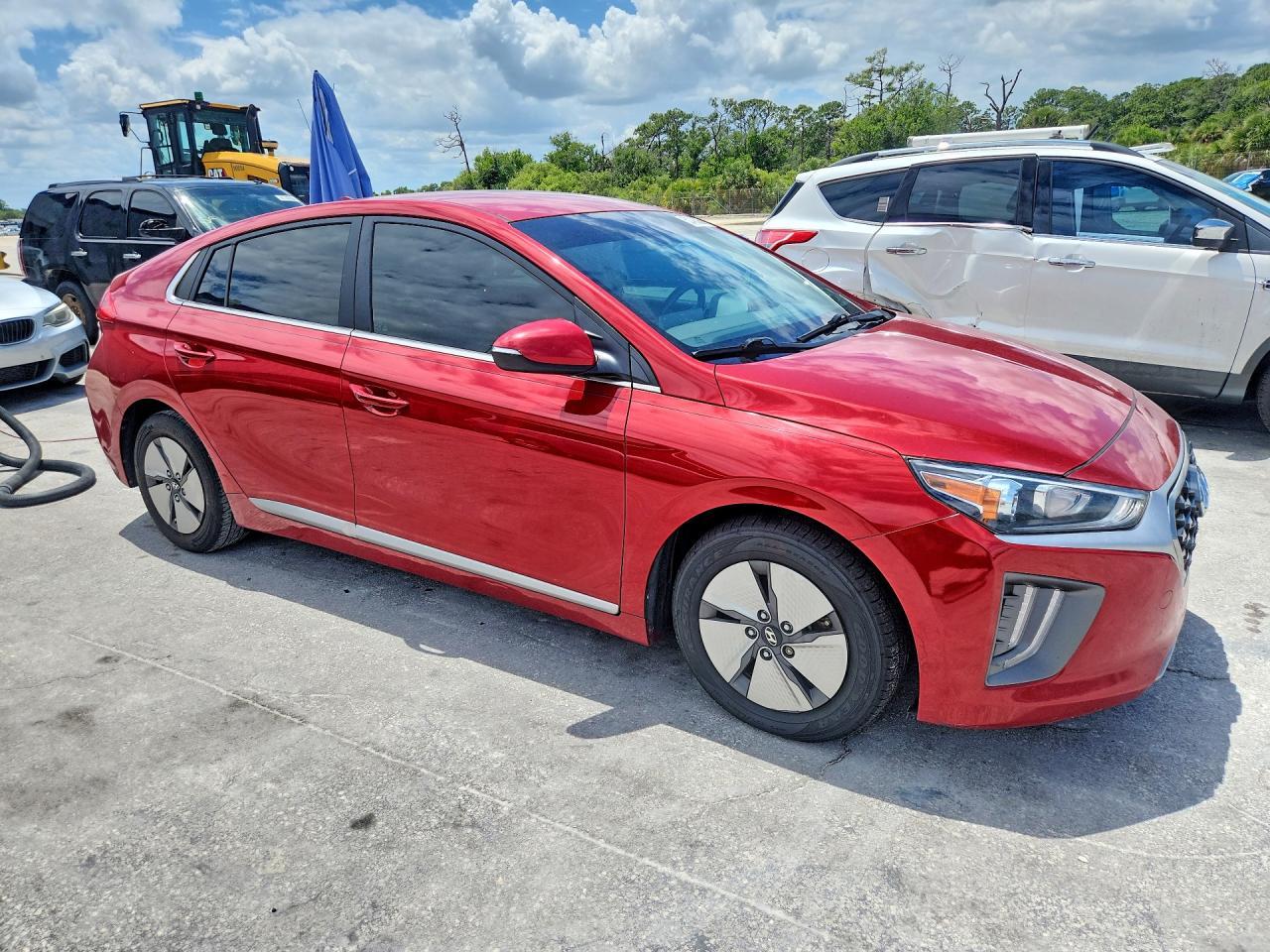 2022 Hyundai Ioniq Se - Фото 4
