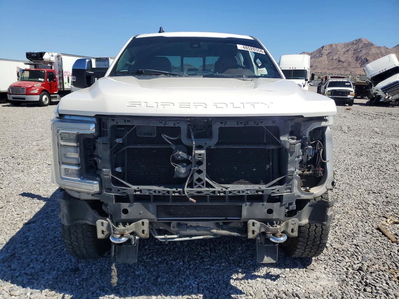 2019 Ford F350 Super Duty - Image 5
