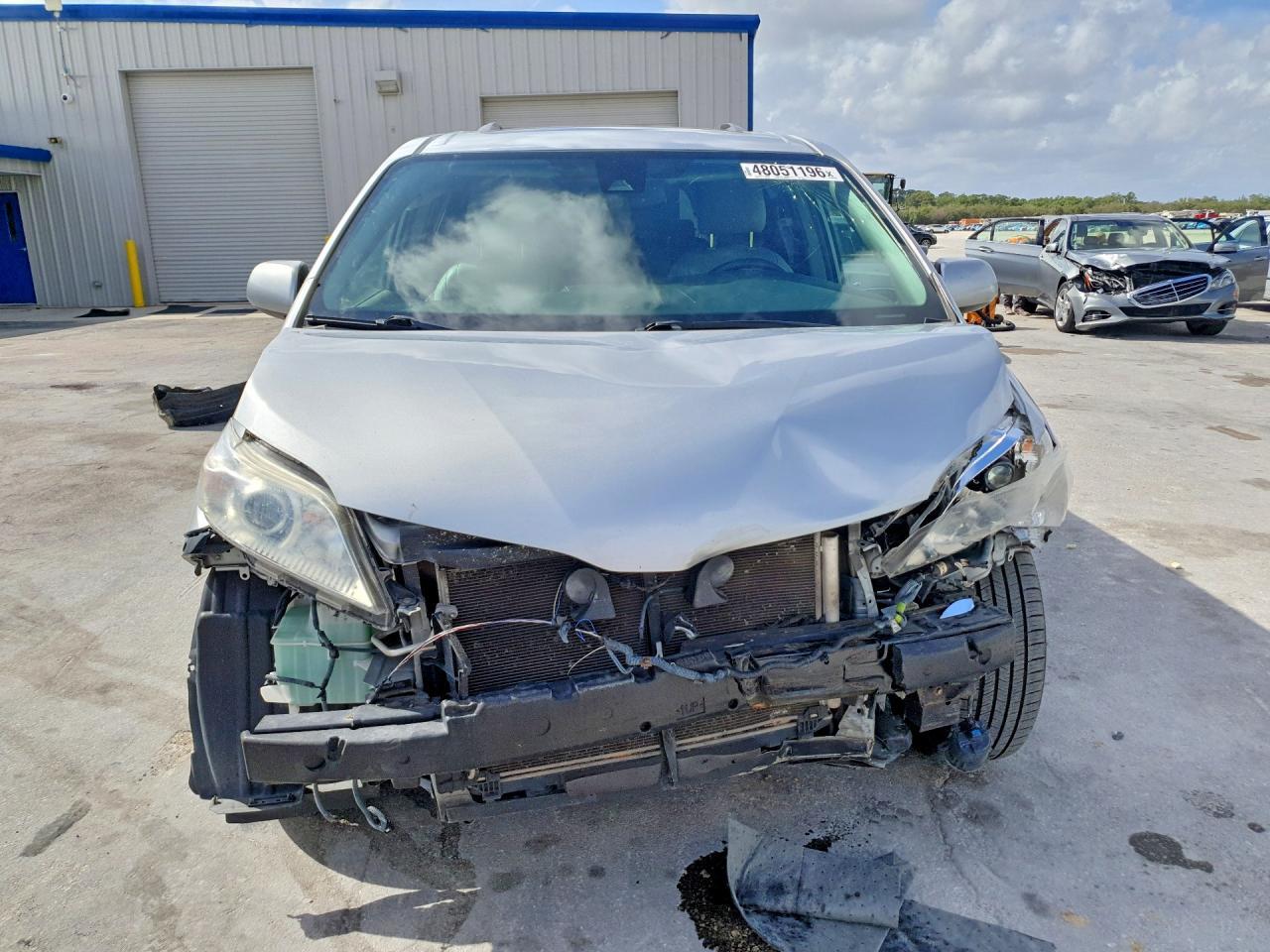 2019 Toyota Sienna Xle 8-Passenger - Фото 5