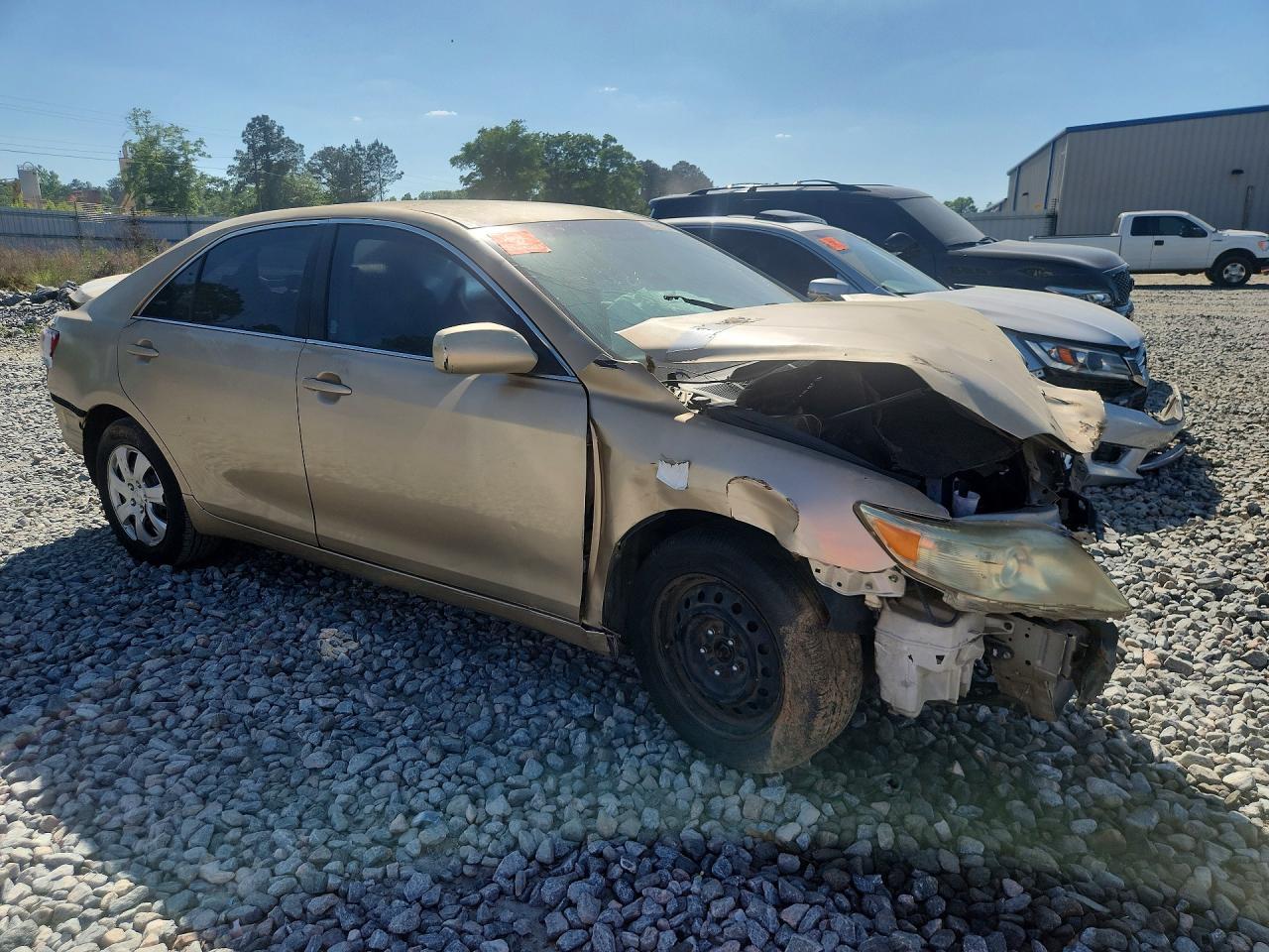 2011 Toyota Camry Le - Image 4