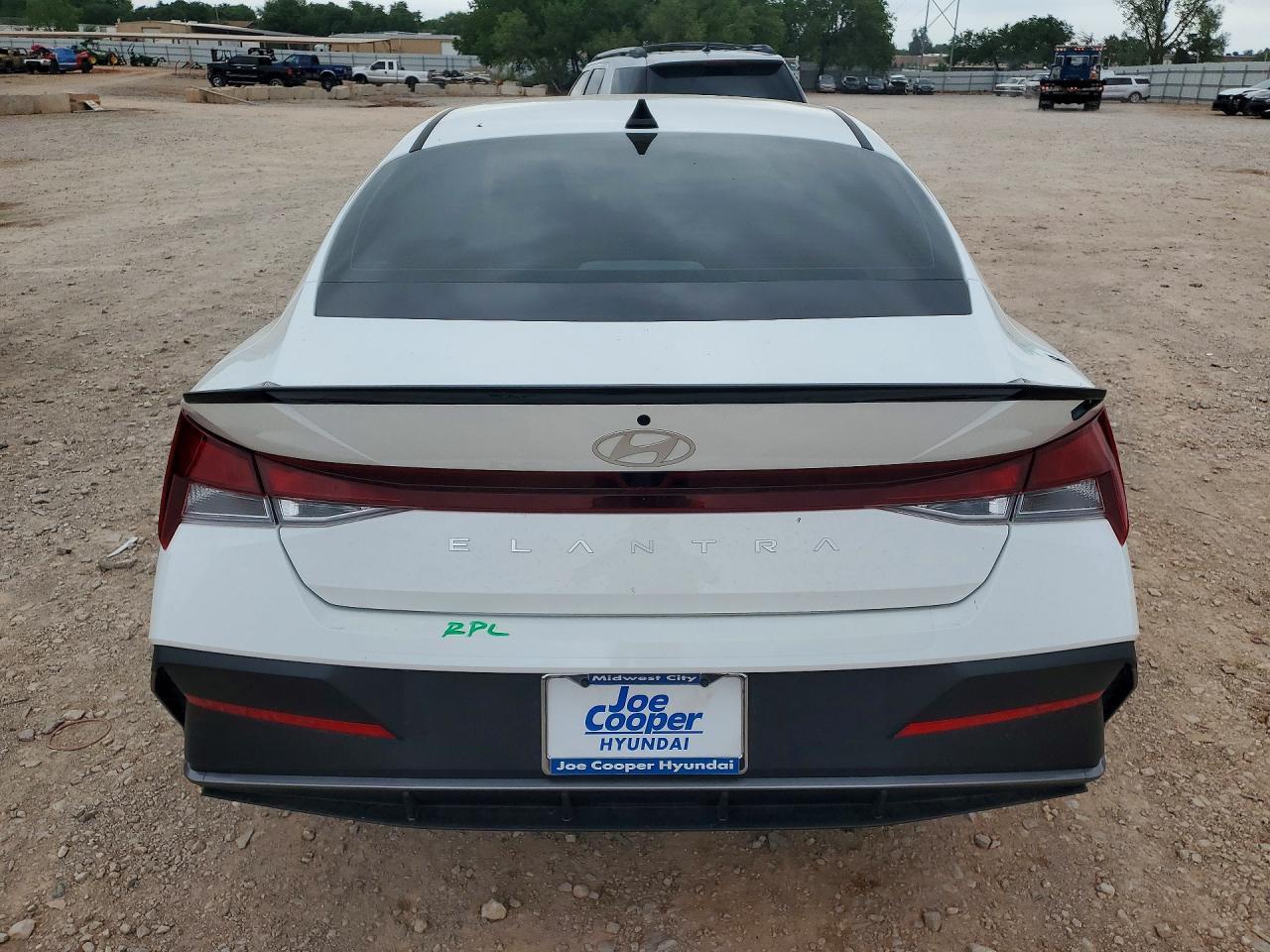 2025 Hyundai Elantra Sel Sport - Фото 6