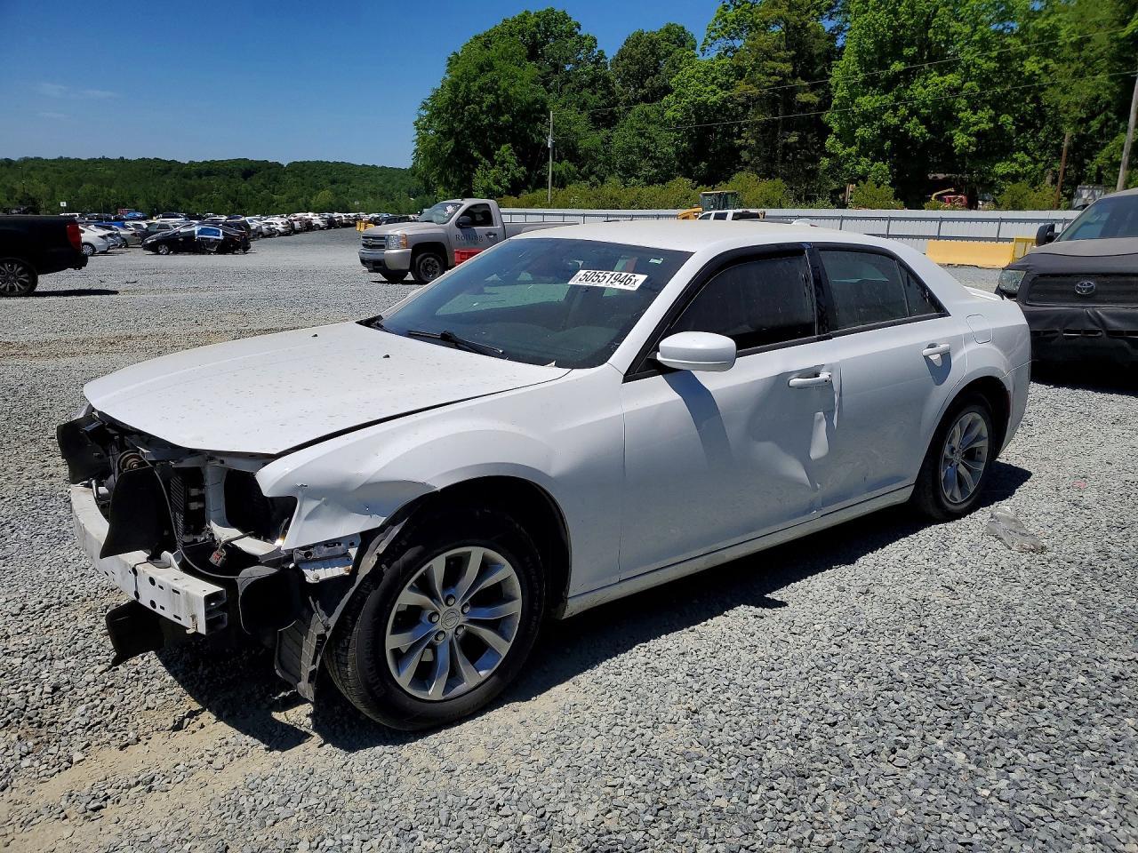 2016 Chrysler 300 Limited