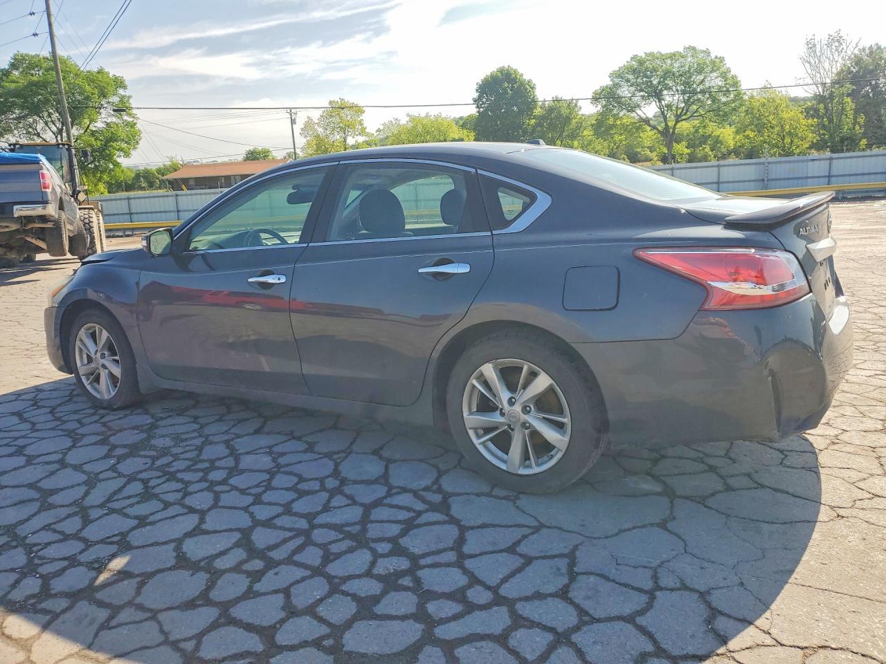 2013 Nissan Altima 2.5 - Image 2