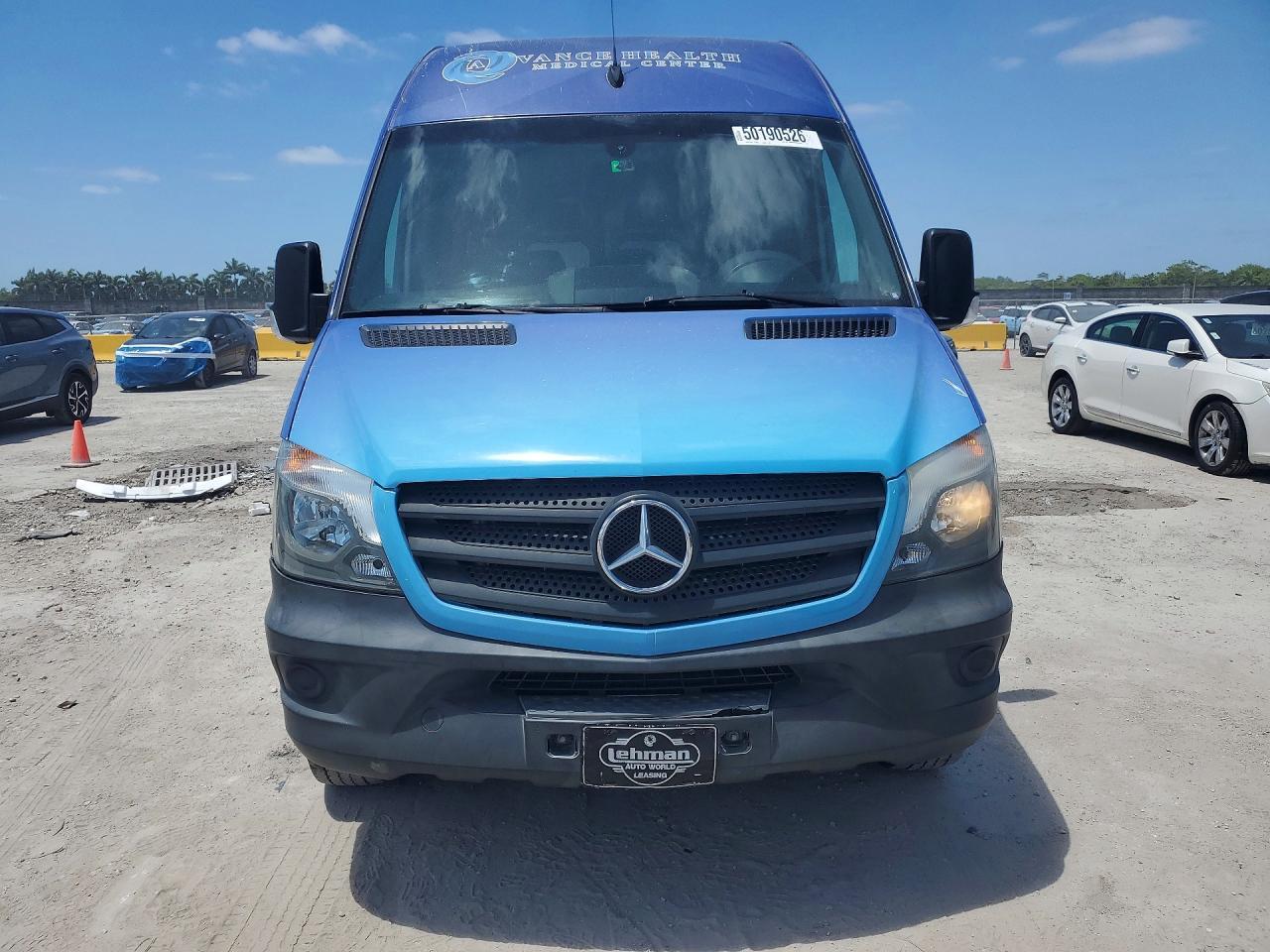 2017 Mercedes Benz Sprinter 2500 - Фото 5