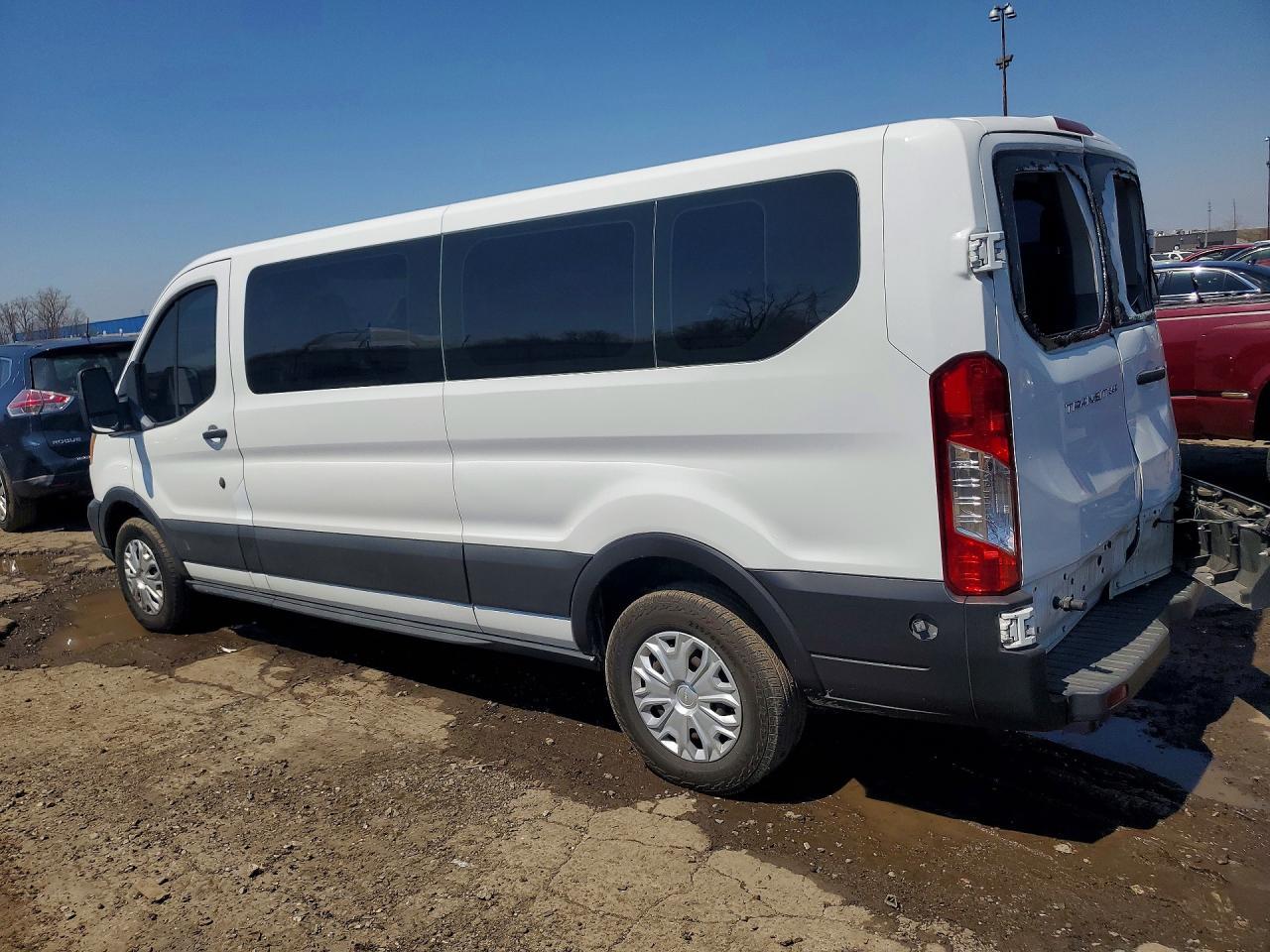 2016 Ford Transit T-350 - Фото 2