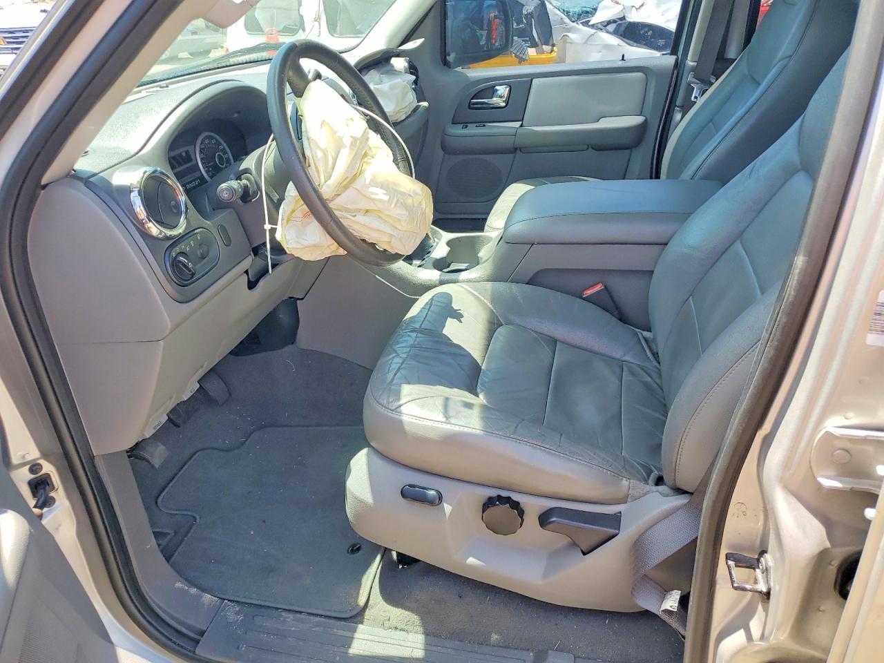 2005 Ford Expedition Xlt - Image 7