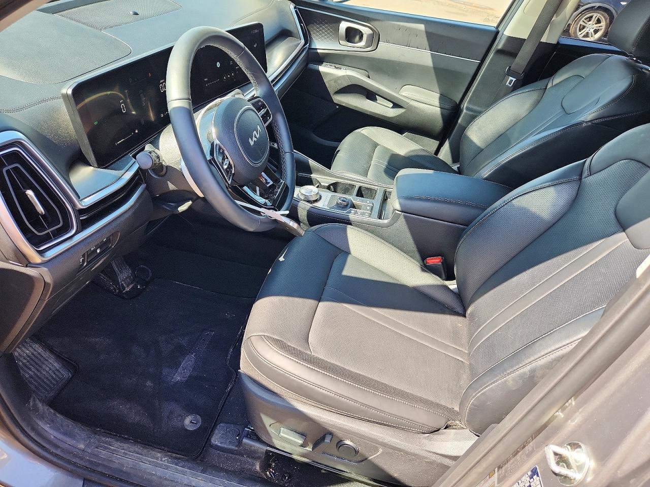 2025 Kia Sorento Plug-In Hybrid Ex - Image 7