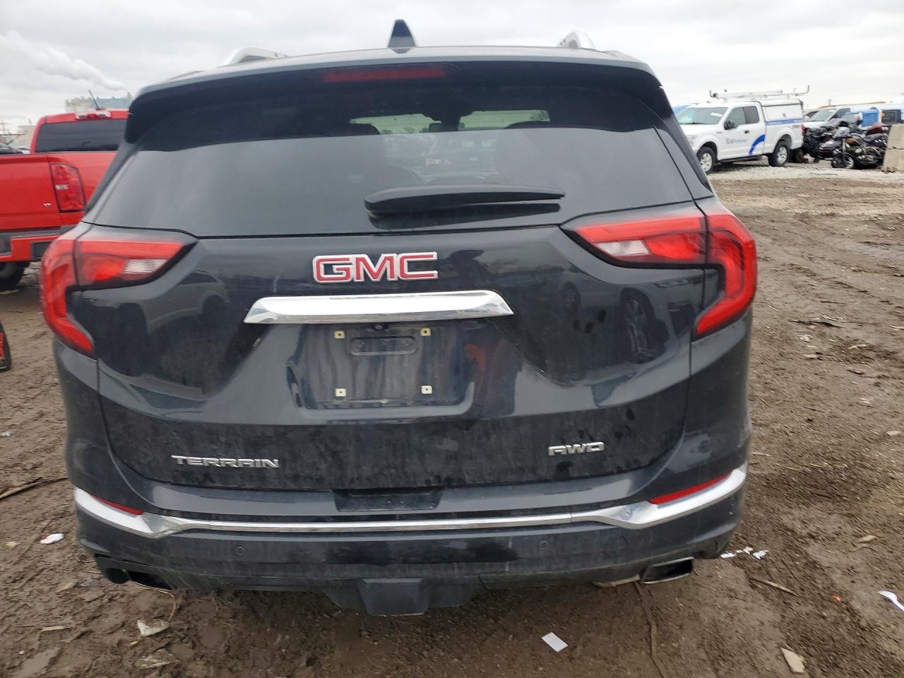 2020 GMC Terrain Denali - Image 6
