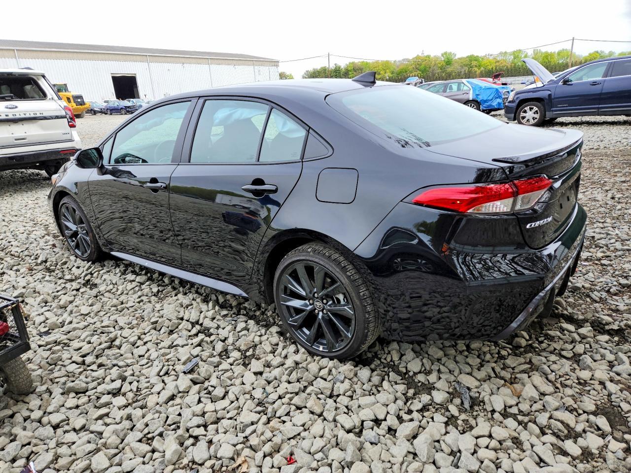 2026 Toyota Corolla Se - Фото 2