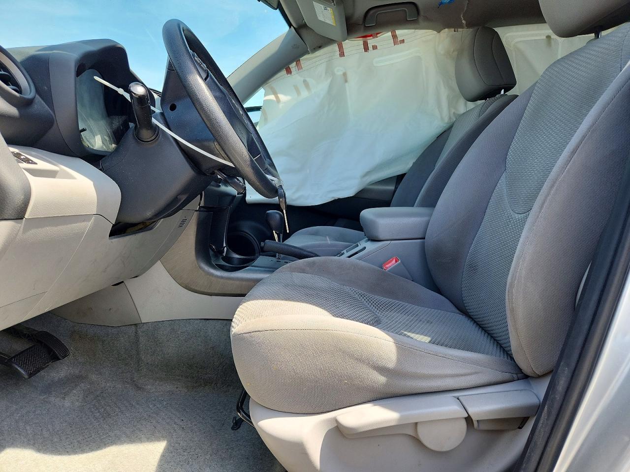 2011 Toyota Rav4 Base - Фото 7