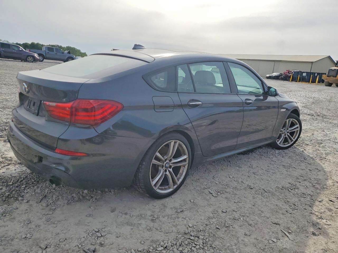 2014 BMW 535 Igt - Фото 3