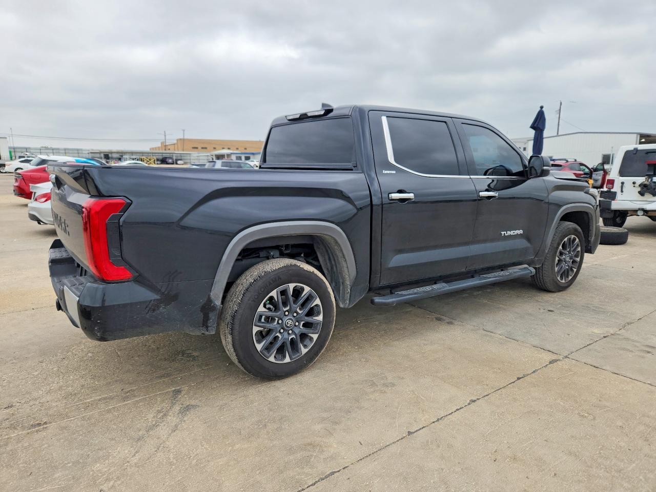2026 Toyota Tundra Crewmax Limited - Фото 3
