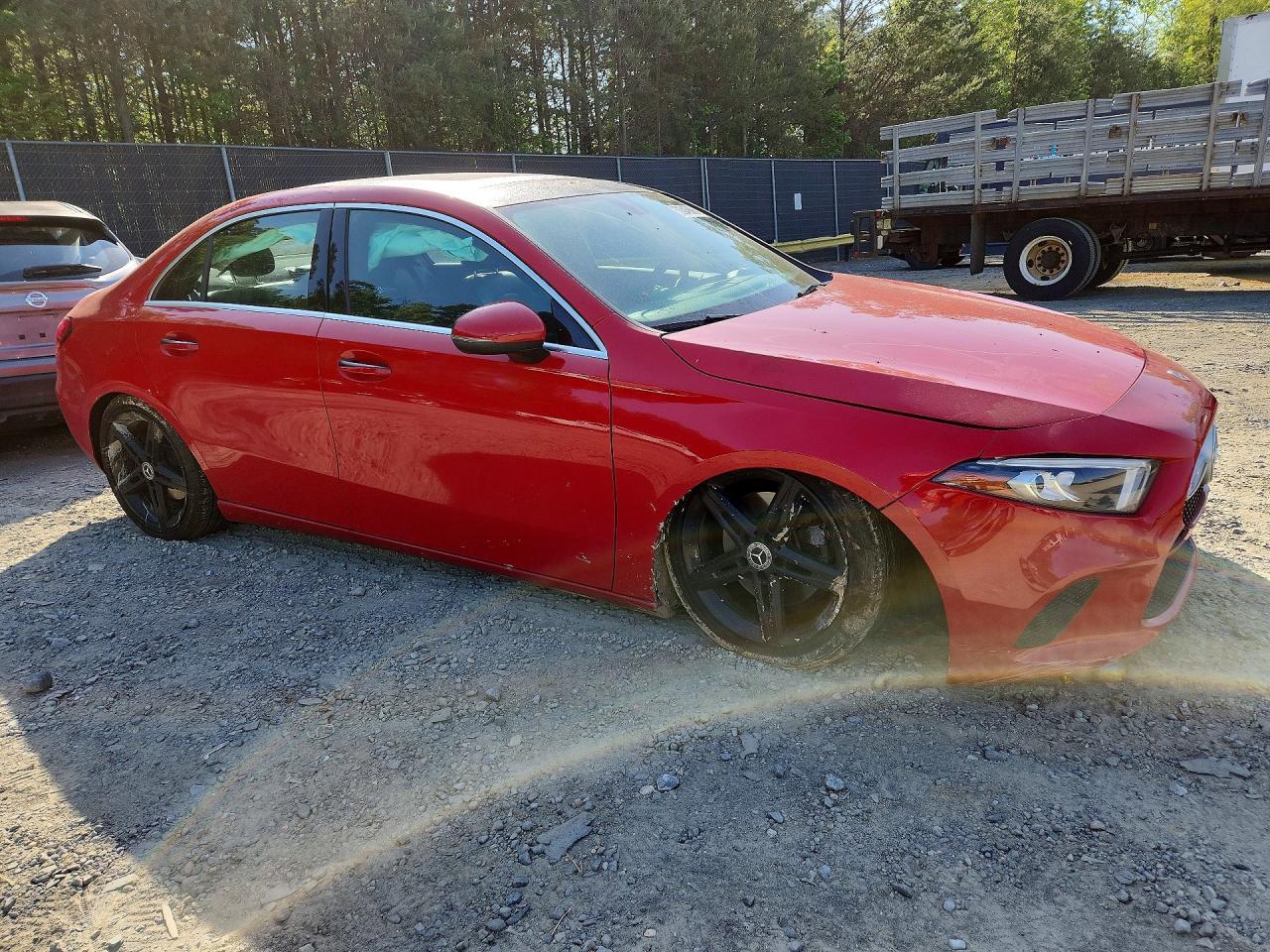 2019 Mercedes-Benz A 220 4Matic - Фото 4