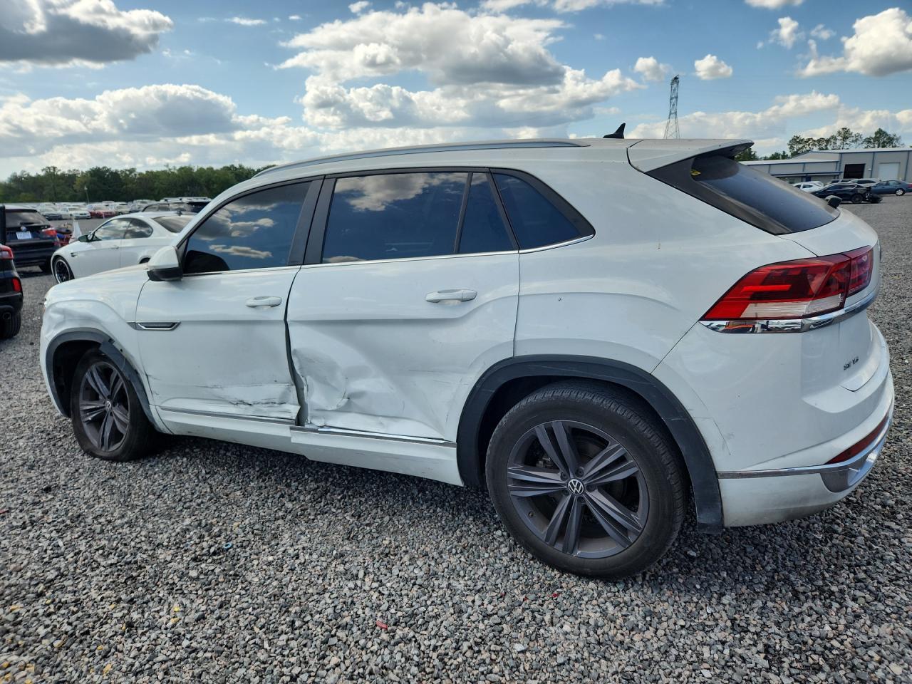 2021 Volkswagen Atlas Cross Sport Se - Фото 2