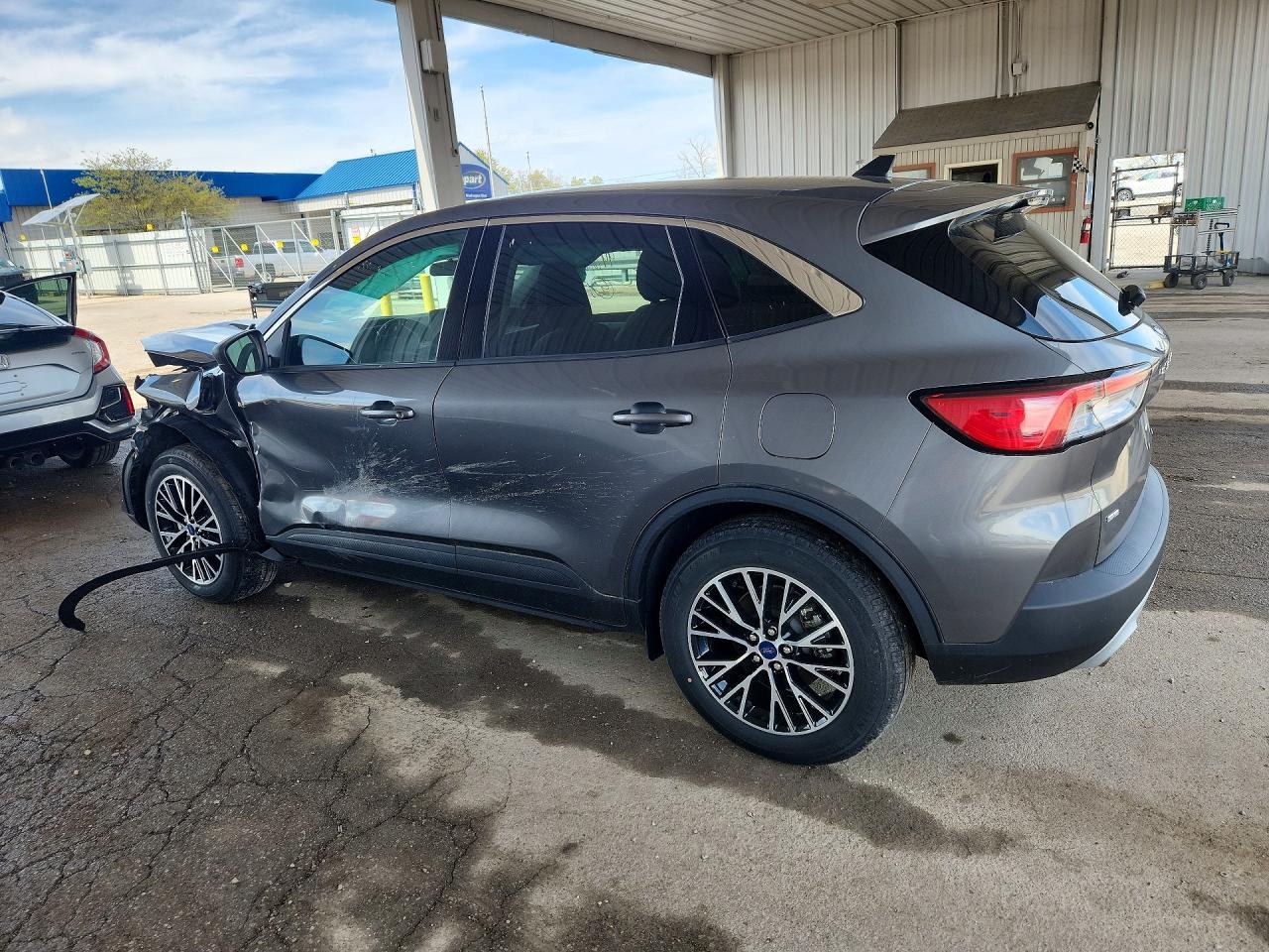 2022 Ford Escape Hev Plug-In Hybrid - Фото 2