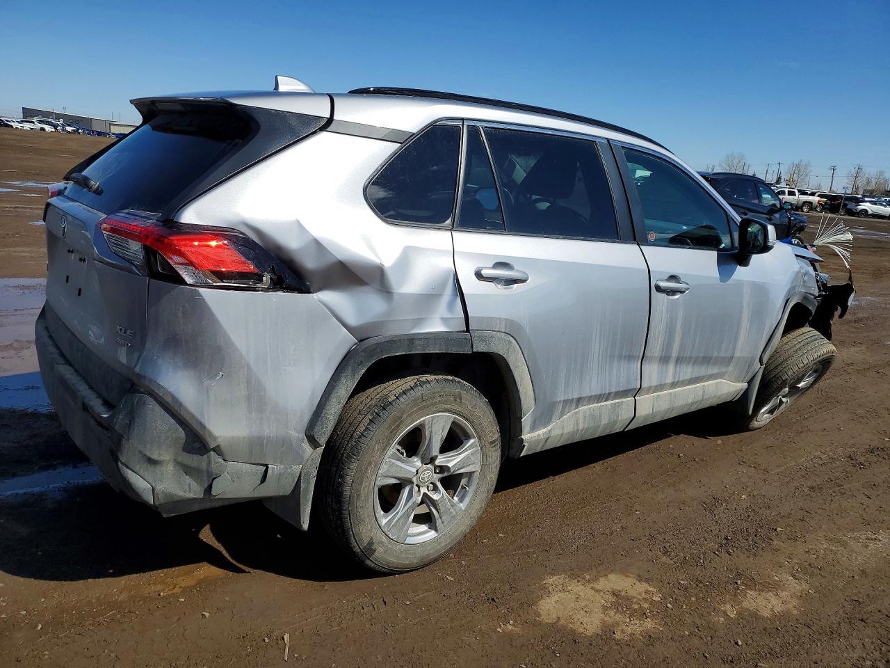 2024 Toyota Rav4 Xle - Image 3