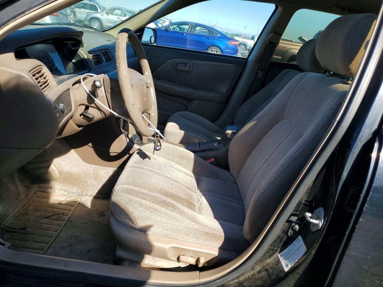 2000 Toyota Camry Le - Фото 7