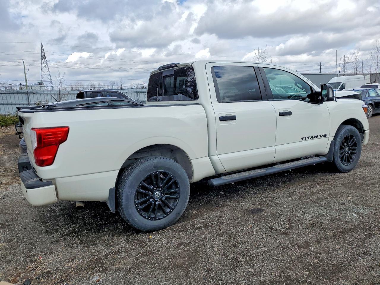 2018 Nissan Titan S - Фото 3