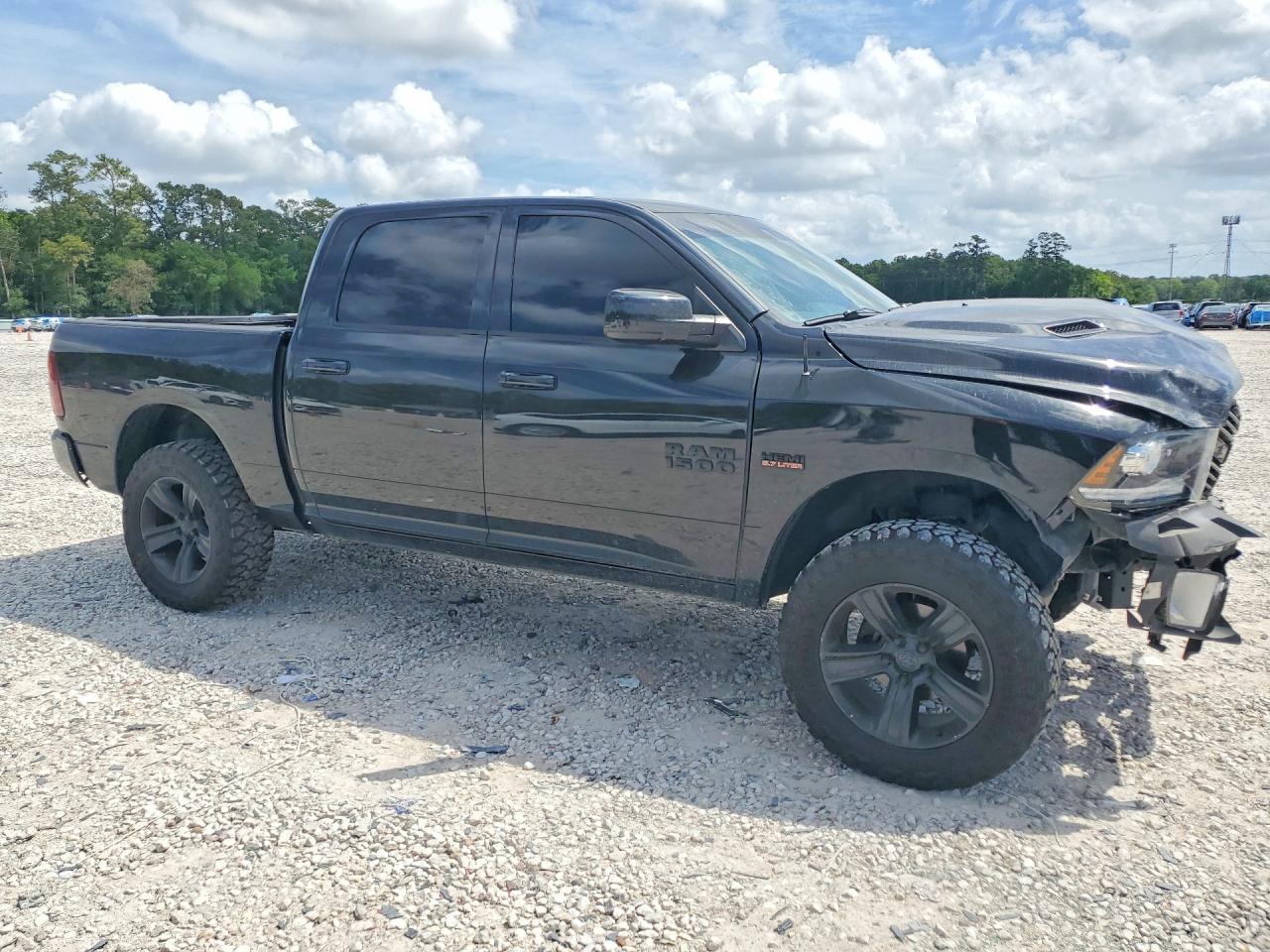 2016 Ram 1500 Sport - Image 4