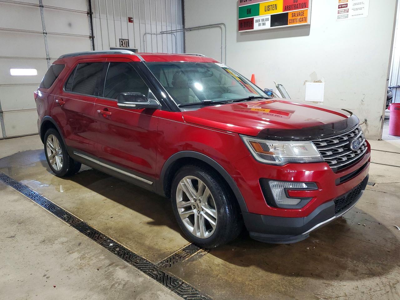 2017 Ford Explorer Xlt - Image 4