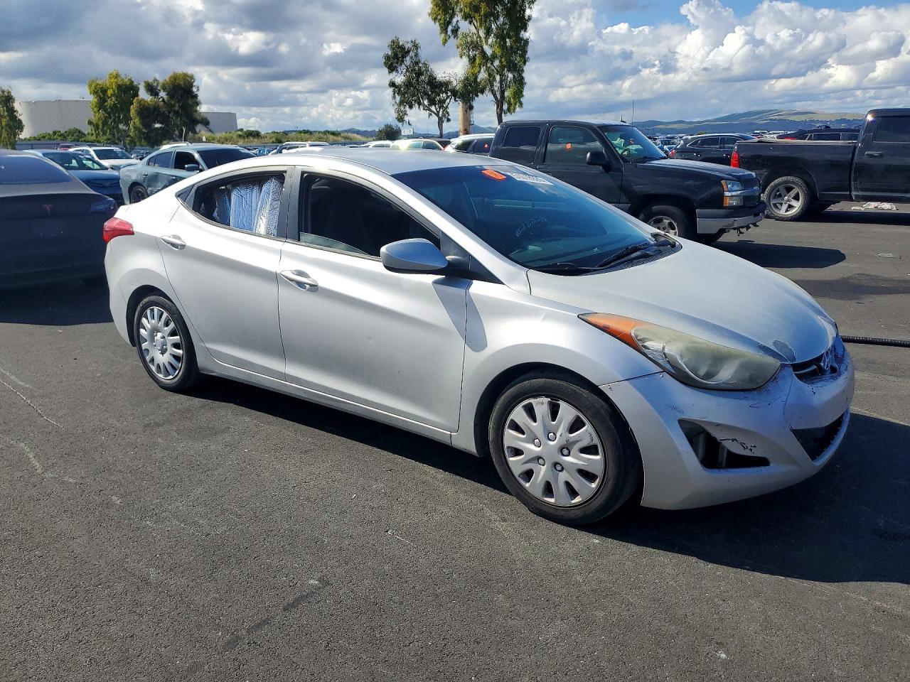 2012 Hyundai Elantra Gls - Фото 4