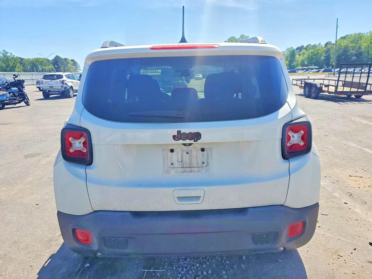 2019 Jeep Renegade Latitude - Фото 6