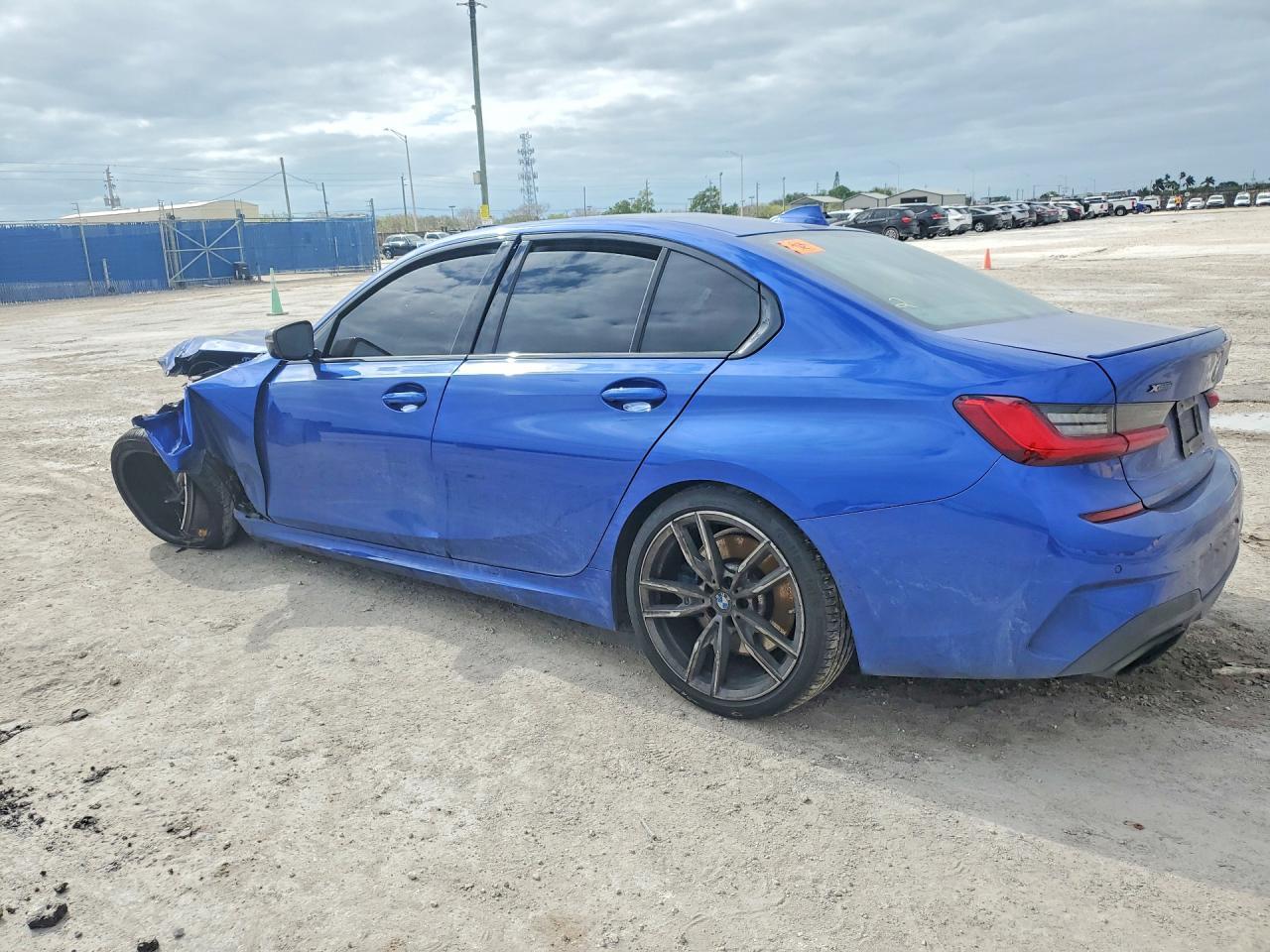 2020 BMW M340Xi - Фото 2