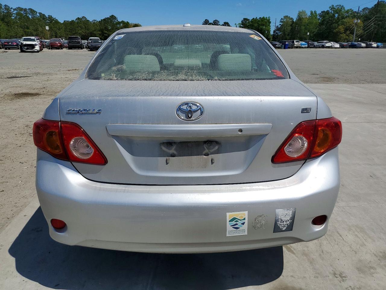 2010 Toyota Corolla Le - Image 6
