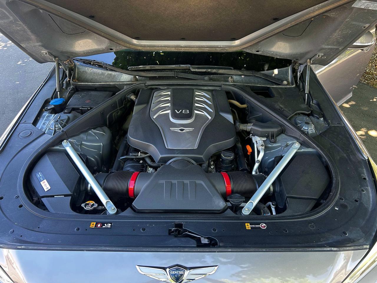 2018 Genesis G90 5.0 Ultimate - Image 7